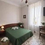 Pina فندق سينِغاليا