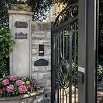 Hotel Pina - Vicino Al Mare Con Giardino E Parcheggio 3*