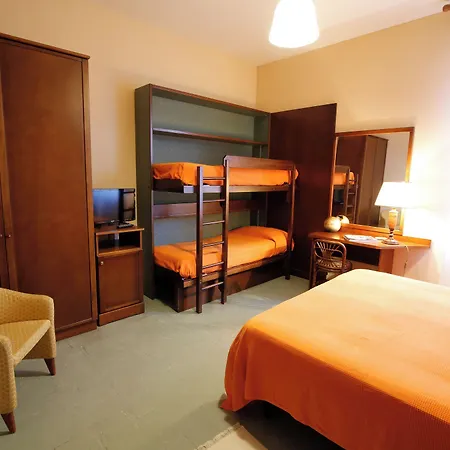 Pina Otel