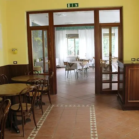 Pina سينِغاليا