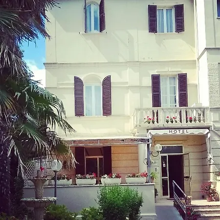 Hotel Pina Senigallia