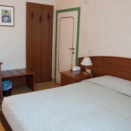 Hotel Pina Senigallia